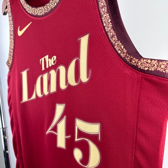Cleveland Cavaliers Donovan Mitchell No. 45 Red Jersey - Picture 3 of 8